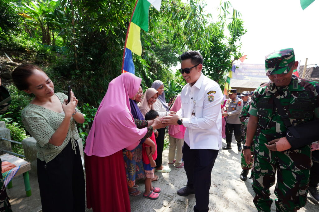 Pembukaan TMMD Sengkuyung Tahap II Desa Kalilumpang (10)